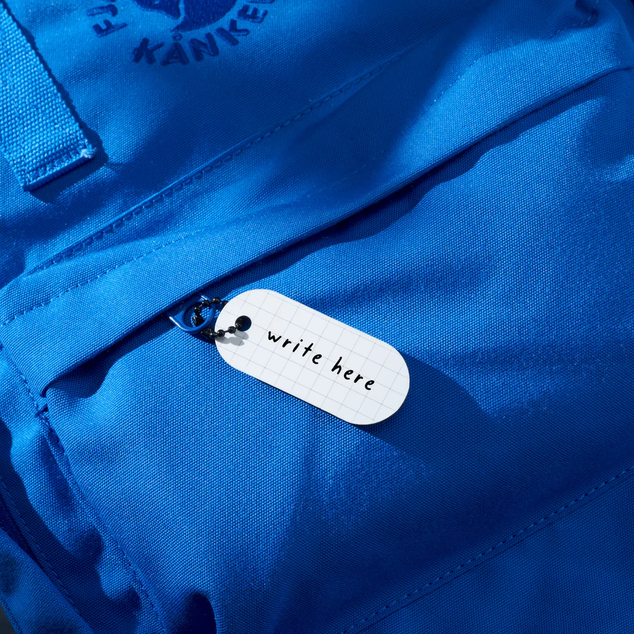 march_reflectivetag_backpack_writeside_RGB_2000x2000px_900x